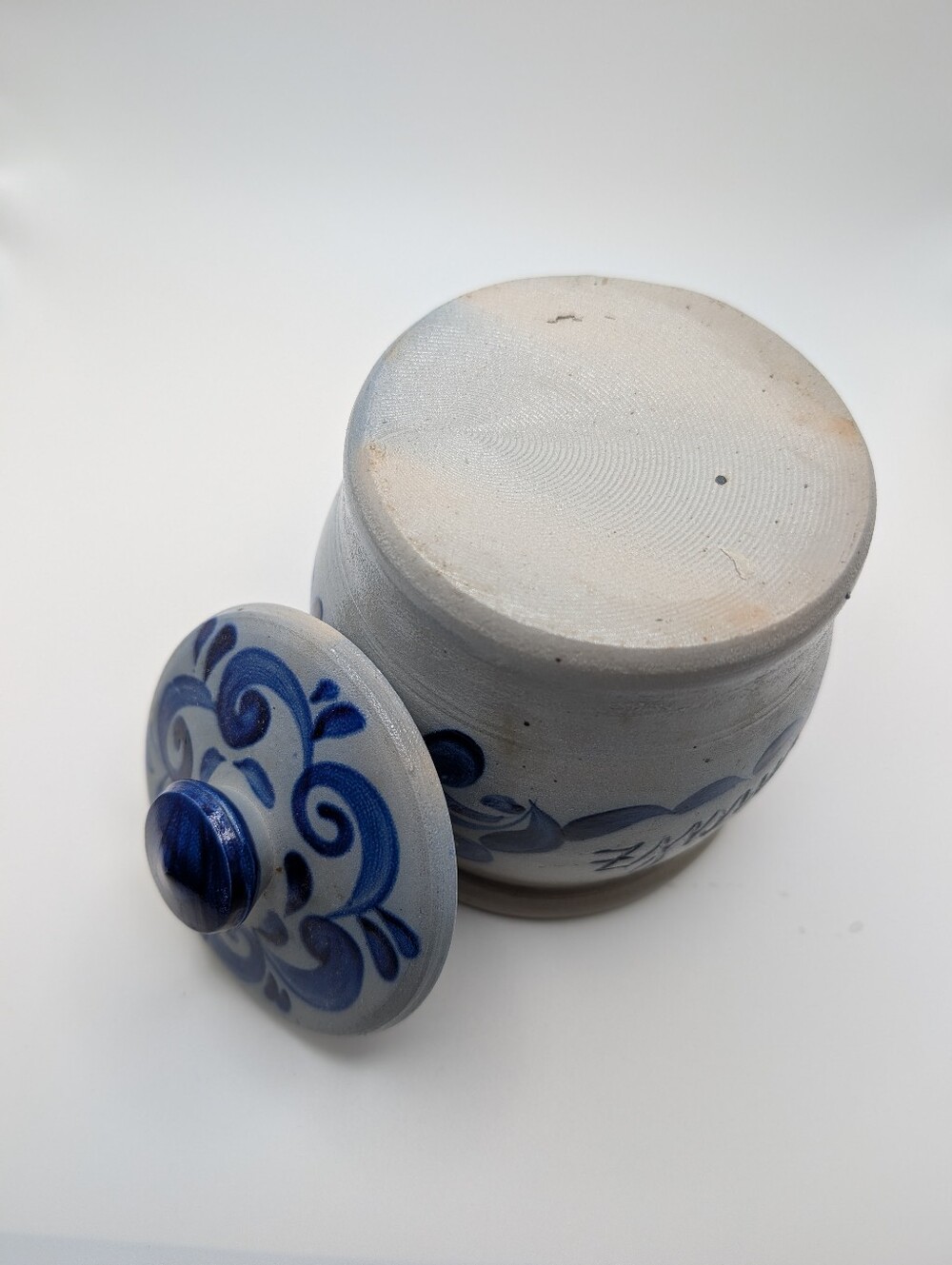 German Salt Glazed Stoneware Crock - Picture 5 of 9